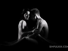 Enjoy With Your Wife A Very Beautiful Female Friendly Sex Video