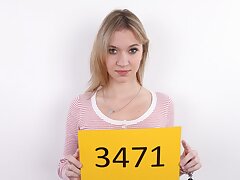 Blindfolded Czech Girl Rubs Her Tender Moist Vagina